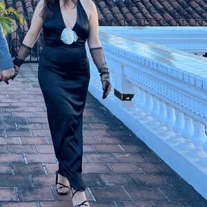 12th Tribe ALL BLACK dress! Perfect for weddings, prom, bridesmaids, etc